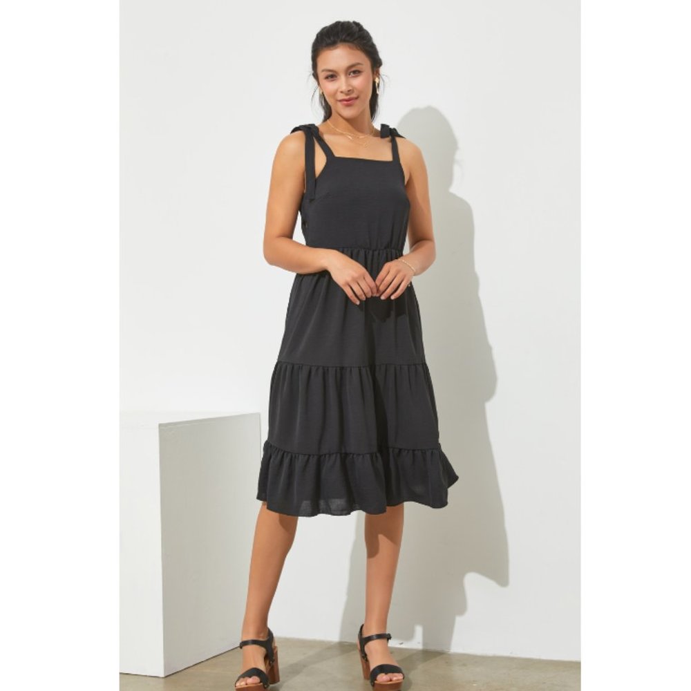05 🎀 Samantha Black Midi Dress 🎀